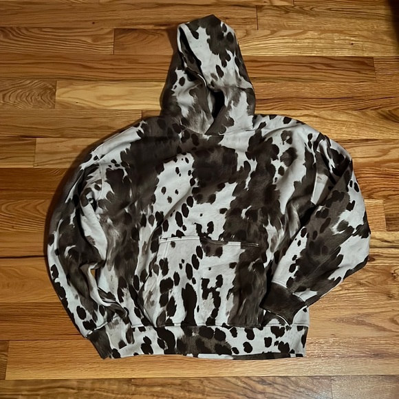 A&F essentials hoodie - Picture 2 of 2